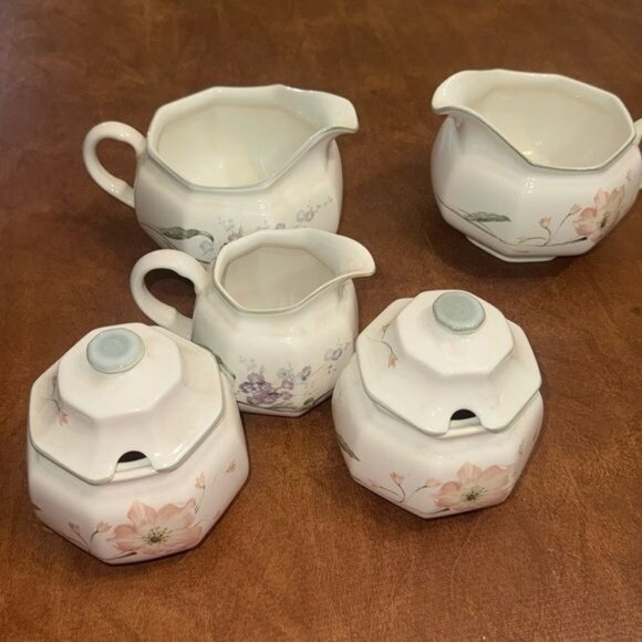 Mikasa Continental Amsterdam Creamer & Sugar Set Floral Pattern - Picture 1 of 8